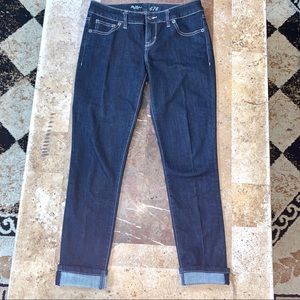 Women’s SZ 4 THE LIMITED Stretch Skinny Jeans